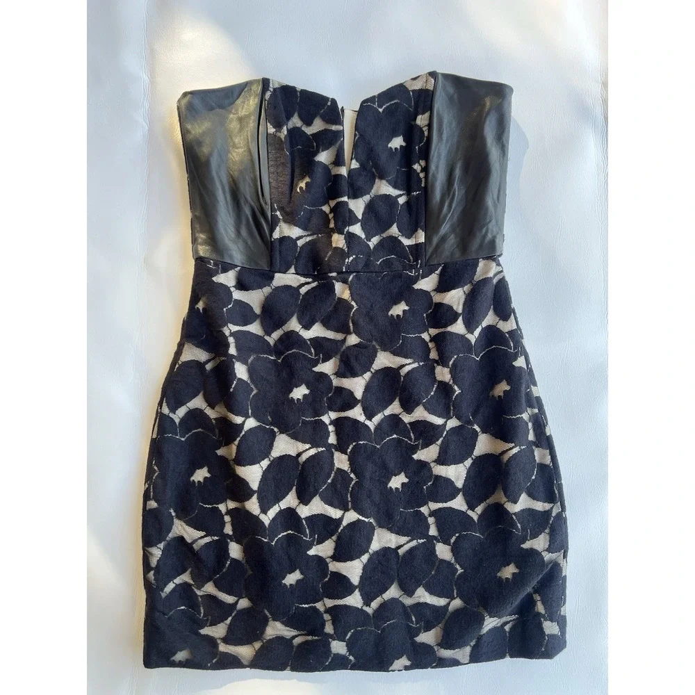 Mason Michelle Mason Size 0 Black Floral Lace Lambskin Leather Mini Dress Party
